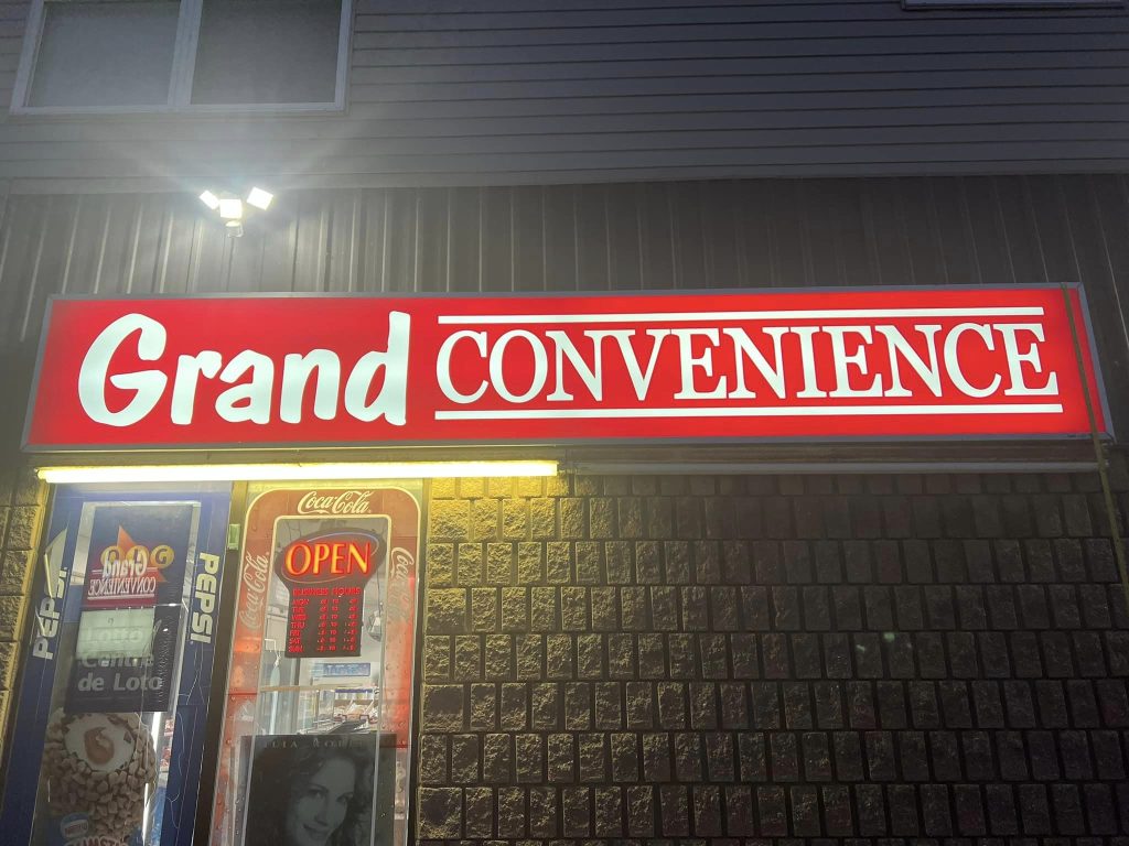 Grand Convenience 8